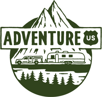 Adventure_Us_White_and_Green_Full_Logo